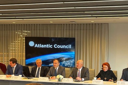 Ambassador Panayotov participated in a Delphi Forum roundtable discussion 
